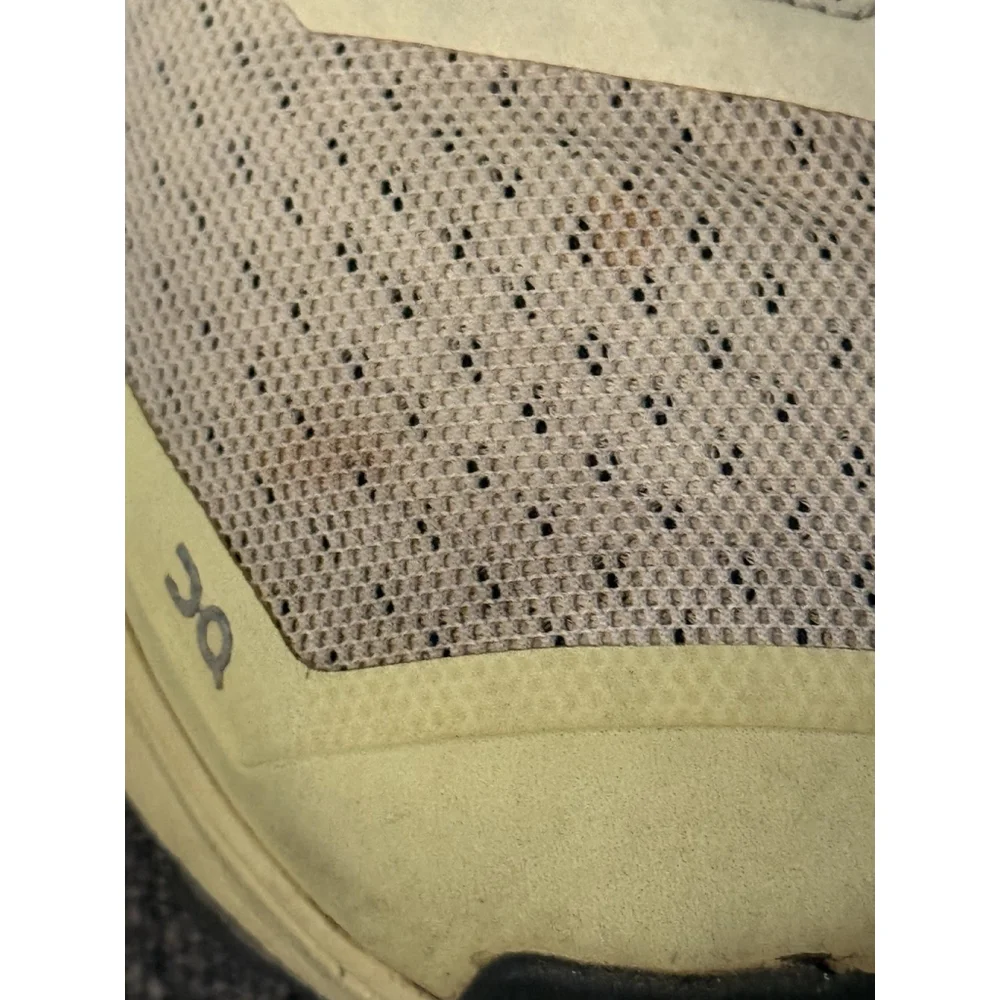 ON Cloudultra Running’s Shoes Men Size 12